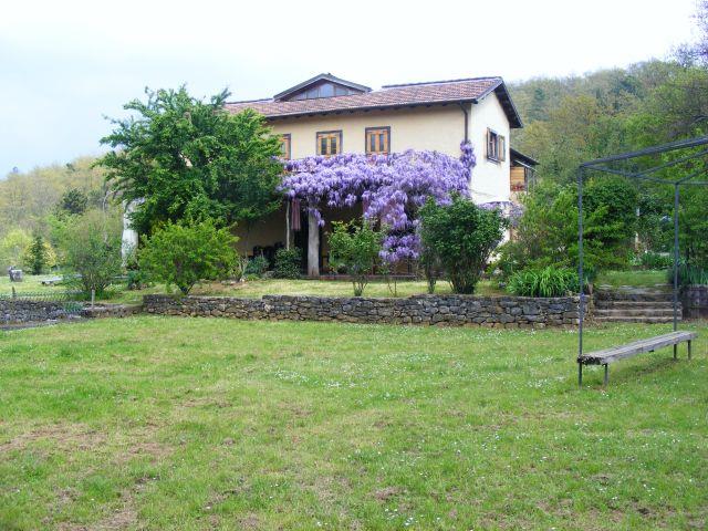 ROCCHETTA DI LERICI CASALE  IN PIETRA DI MQ. 500