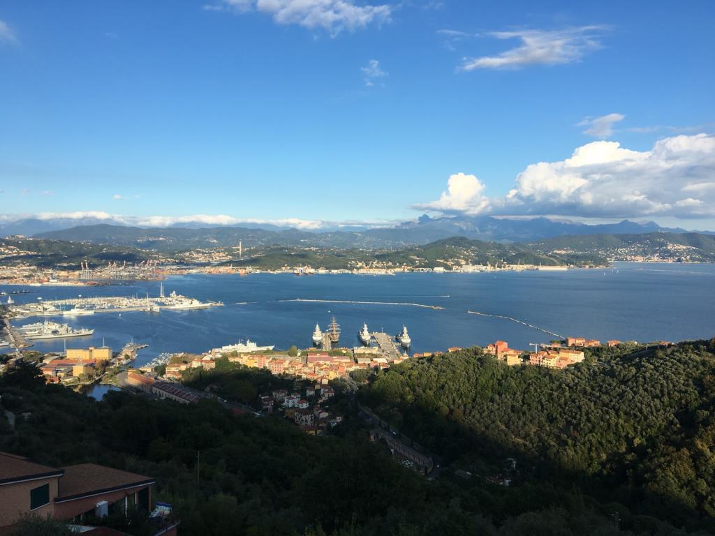 Semindipendente in villa trifamilare Coregna con Terreno