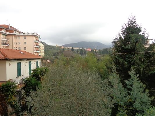 san terenzo quattro vani vista mare