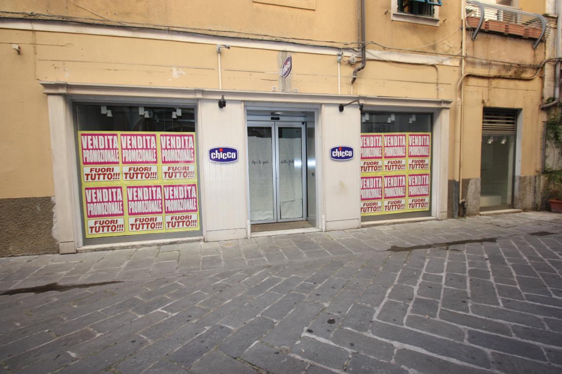 Affitto immobile Commerciale mq. 160 centro via Prione