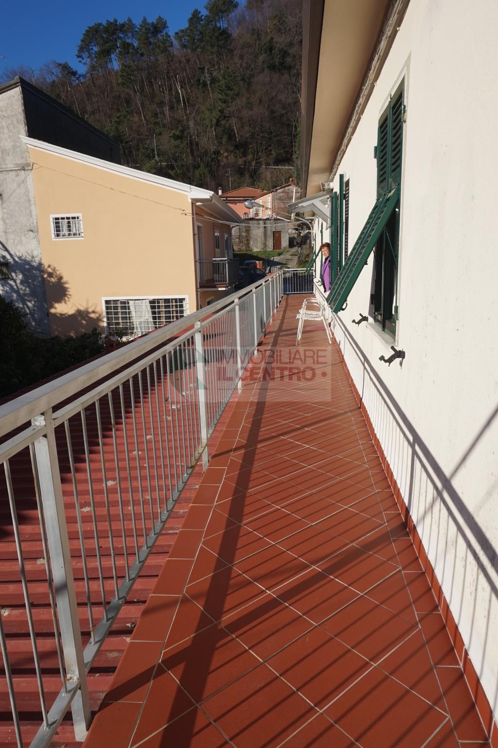 appartamento con cantina