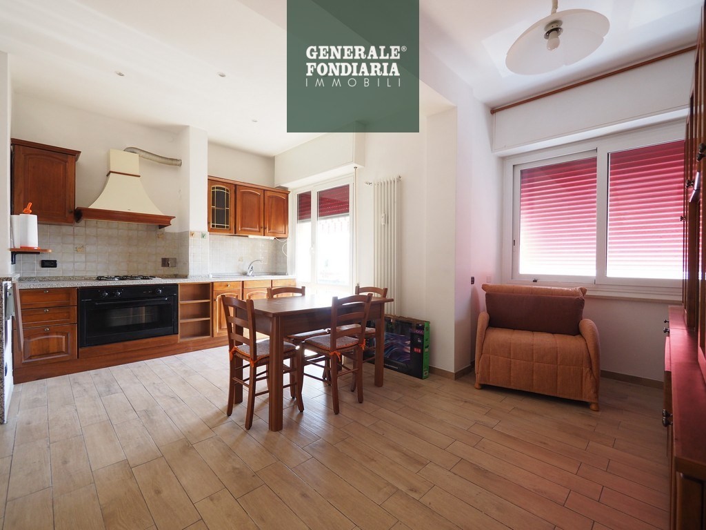 Appartamento in centro, Ceparana.