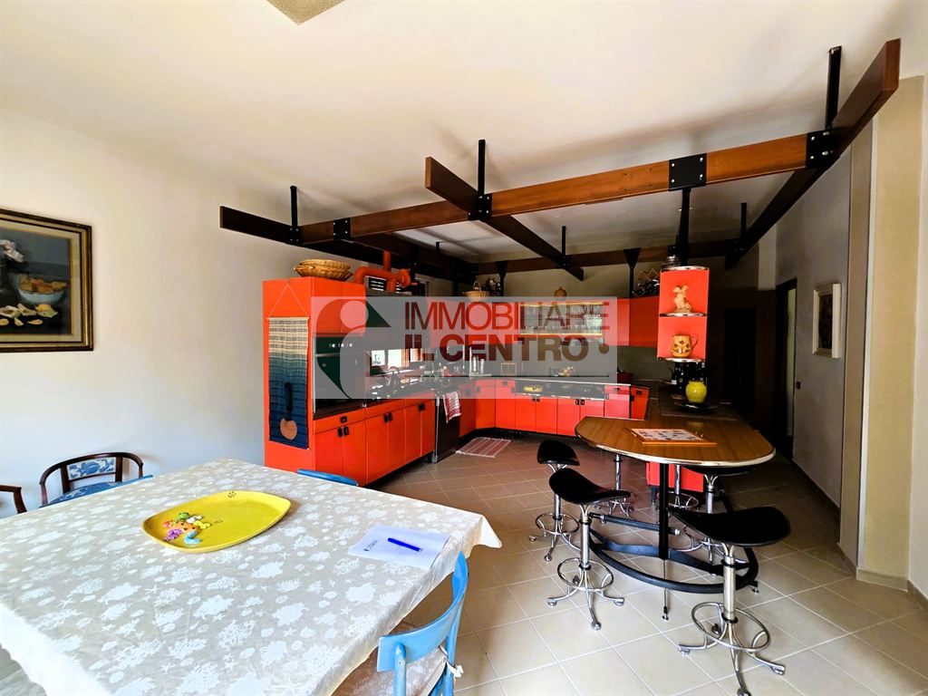 Villa indipendente con giardino